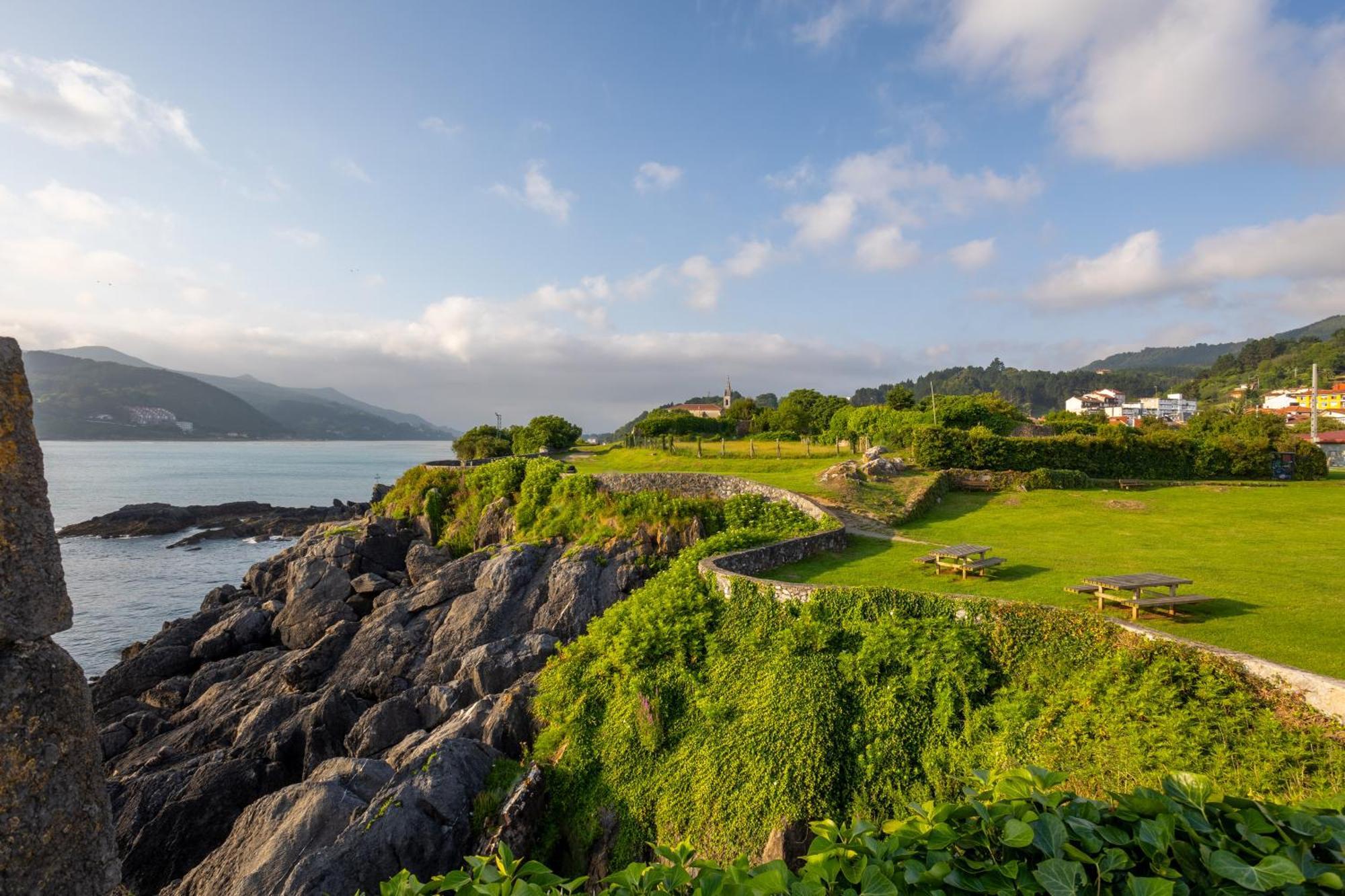 Apartamentos&Spa Mundaka Port Eksteriør billede