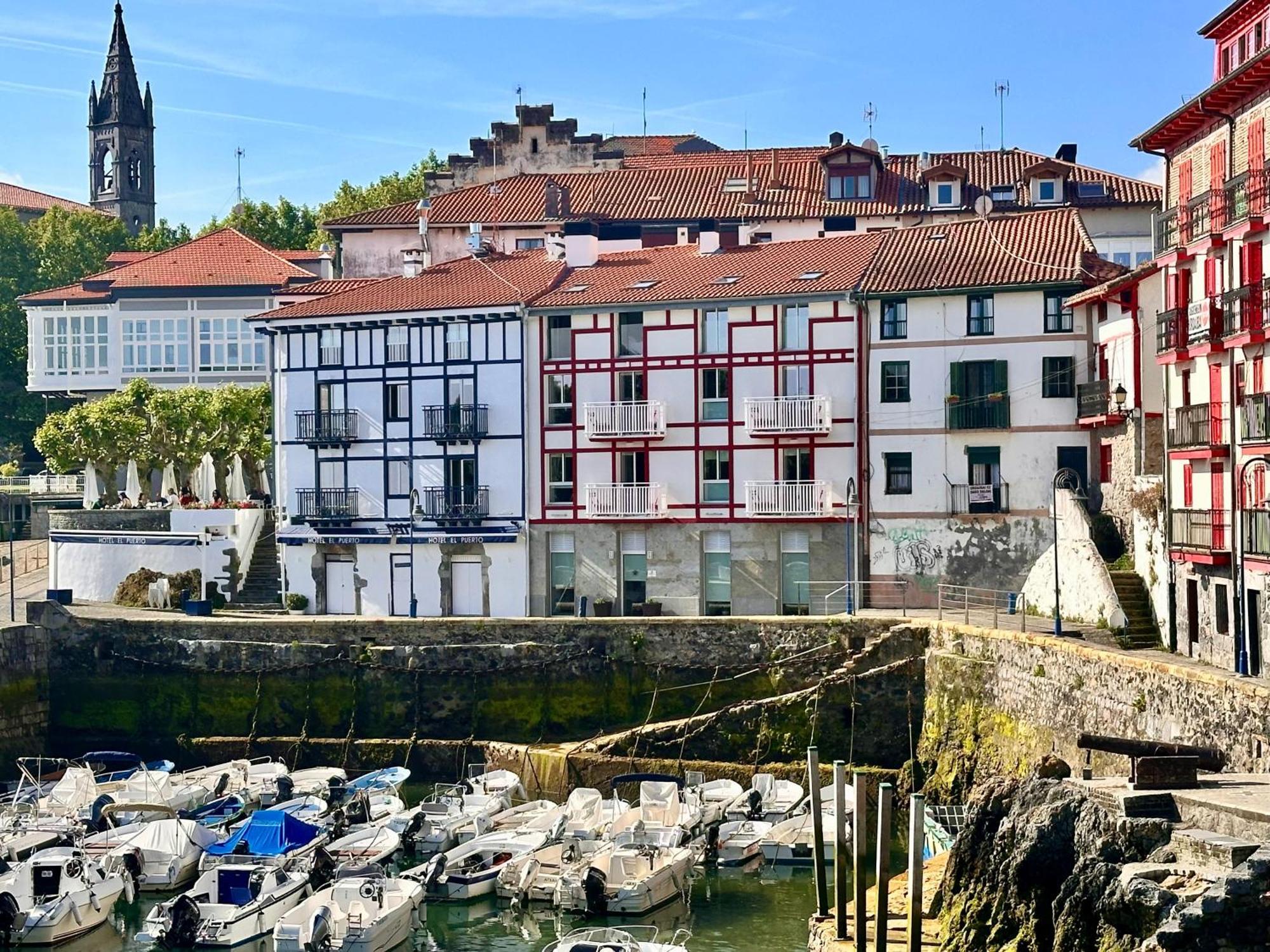 Apartamentos&Spa Mundaka Port Eksteriør billede
